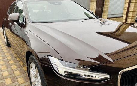 Volvo S90 II рестайлинг, 2018 год, 2 490 000 рублей, 9 фотография