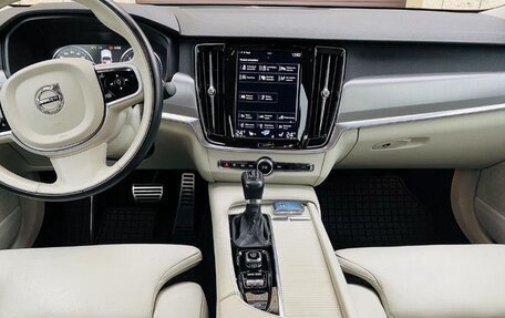 Volvo S90 II рестайлинг, 2018 год, 2 490 000 рублей, 12 фотография