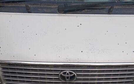 Toyota HiAce H100, 1997 год, 650 000 рублей, 17 фотография