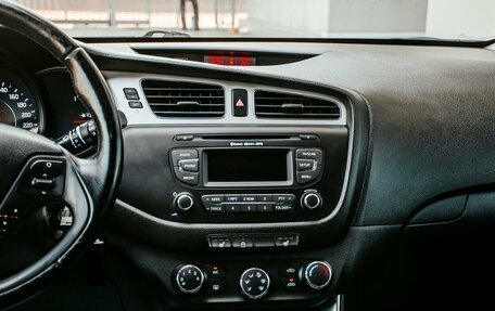 KIA cee'd III, 2015 год, 1 200 000 рублей, 16 фотография