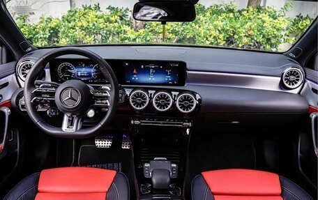 Mercedes-Benz A-Класс AMG, 2024 год, 4 600 000 рублей, 12 фотография