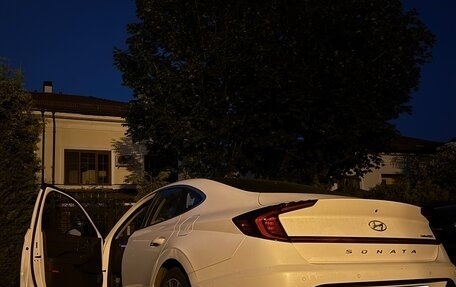 Hyundai Sonata VIII, 2020 год, 2 900 000 рублей, 3 фотография