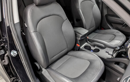 Hyundai ix35 I рестайлинг, 2014 год, 1 450 000 рублей, 23 фотография