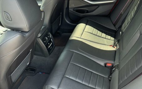 BMW 3 серия, 2021 год, 5 600 000 рублей, 14 фотография