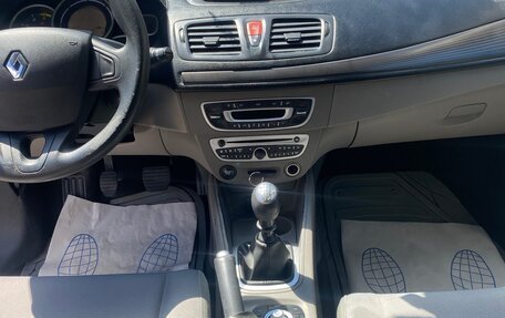 Renault Megane III, 2010 год, 700 000 рублей, 4 фотография