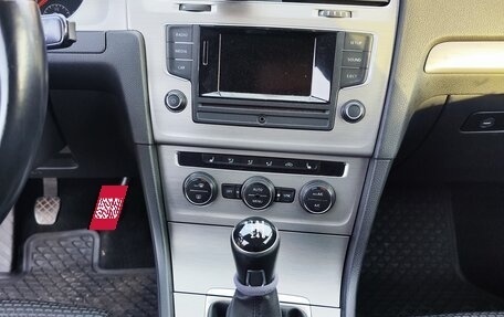 Volkswagen Golf VII, 2015 год, 1 300 000 рублей, 6 фотография