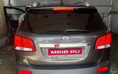 KIA Sorento II рестайлинг, 2011 год, 1 400 000 рублей, 2 фотография
