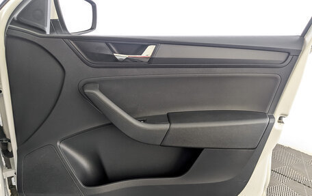 Skoda Rapid I, 2017 год, 1 010 000 рублей, 24 фотография