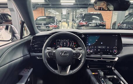 Lexus RX IV рестайлинг, 2023 год, 11 800 000 рублей, 6 фотография