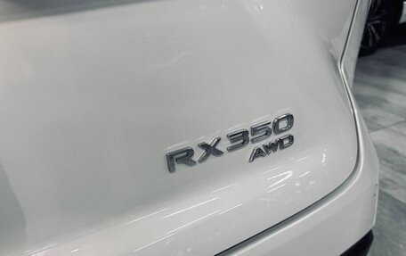 Lexus RX IV рестайлинг, 2023 год, 11 800 000 рублей, 13 фотография