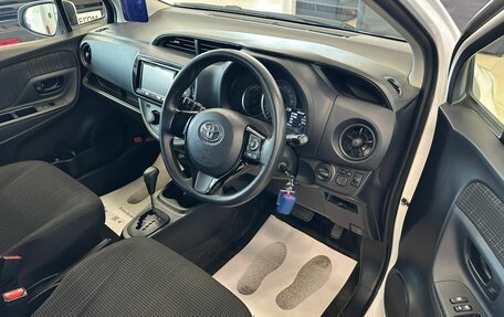 Toyota Vitz, 2017 год, 1 299 000 рублей, 10 фотография