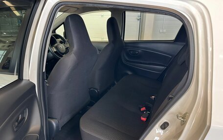 Toyota Vitz, 2017 год, 1 299 000 рублей, 16 фотография