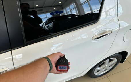Toyota Vitz, 2017 год, 1 299 000 рублей, 20 фотография