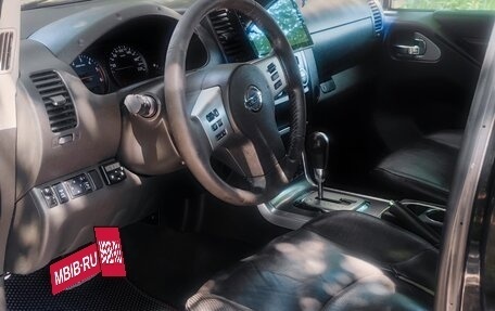 Nissan Navara (Frontier), 2010 год, 1 420 000 рублей, 17 фотография
