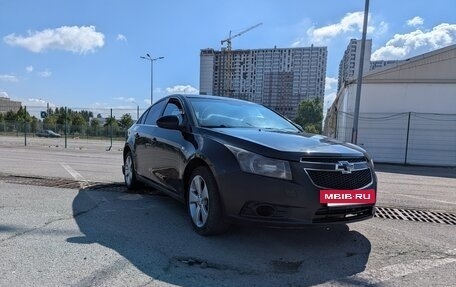 Chevrolet Cruze II, 2011 год, 695 000 рублей, 2 фотография