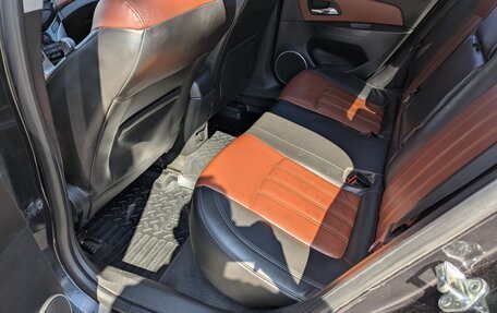 Chevrolet Cruze II, 2011 год, 695 000 рублей, 9 фотография