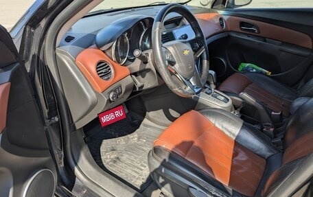 Chevrolet Cruze II, 2011 год, 695 000 рублей, 7 фотография