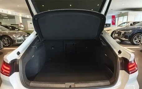 Volkswagen Passat CC, 2022 год, 2 507 690 рублей, 11 фотография