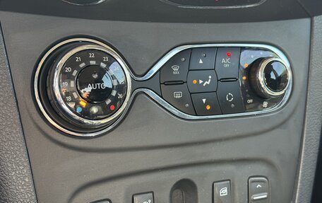 Renault Sandero II рестайлинг, 2017 год, 1 049 990 рублей, 10 фотография