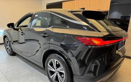 Lexus RX IV рестайлинг, 2025 год, 8 400 000 рублей, 3 фотография