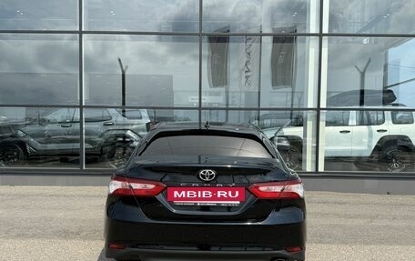 Toyota Camry, 2020 год, 2 280 000 рублей, 3 фотография