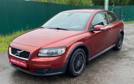 Volvo C30 I рестайлинг, 2008 год, 895 000 рублей, 3 фотография