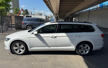 Volkswagen Passat B8 рестайлинг, 2020 год, 2 190 000 рублей, 10 фотография