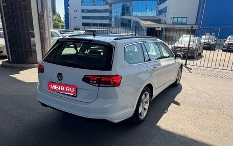 Volkswagen Passat B8 рестайлинг, 2020 год, 2 190 000 рублей, 5 фотография