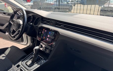 Volkswagen Passat B8 рестайлинг, 2020 год, 2 190 000 рублей, 16 фотография