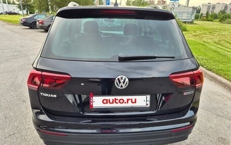 Volkswagen Tiguan II, 2018 год, 2 350 000 рублей, 4 фотография