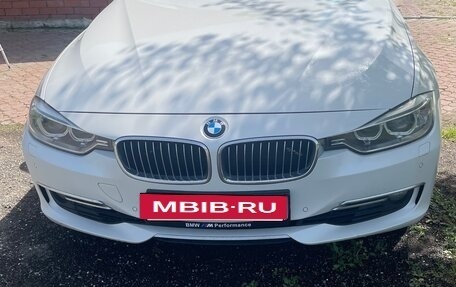 BMW 3 серия, 2012 год, 1 390 000 рублей, 13 фотография