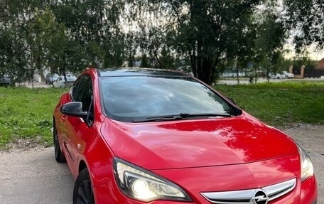Opel Astra J, 2013 год, 930 000 рублей, 2 фотография