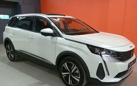 Peugeot 5008 II, 2023 год, 4 236 600 рублей, 2 фотография