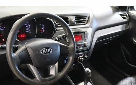 KIA Rio III рестайлинг, 2013 год, 900 000 рублей, 6 фотография