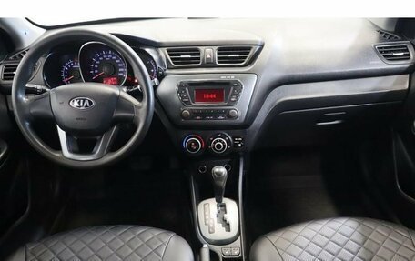 KIA Rio III рестайлинг, 2013 год, 900 000 рублей, 9 фотография