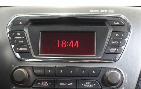 KIA Rio III рестайлинг, 2013 год, 900 000 рублей, 10 фотография