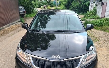KIA Rio III рестайлинг, 2013 год, 915 000 рублей, 2 фотография