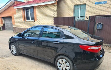 KIA Rio III рестайлинг, 2013 год, 915 000 рублей, 17 фотография