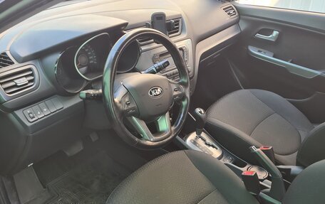 KIA Rio III рестайлинг, 2013 год, 915 000 рублей, 23 фотография