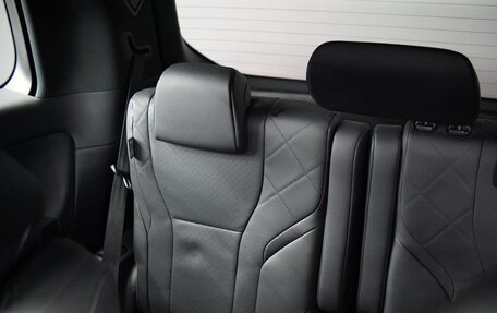Toyota Alphard, 2025 год, 16 590 000 рублей, 15 фотография