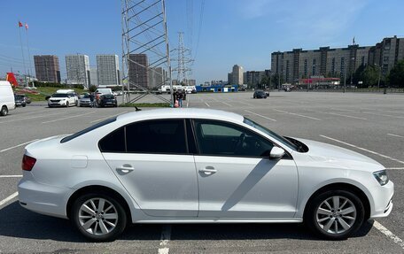 Volkswagen Jetta VI, 2015 год, 1 040 000 рублей, 4 фотография