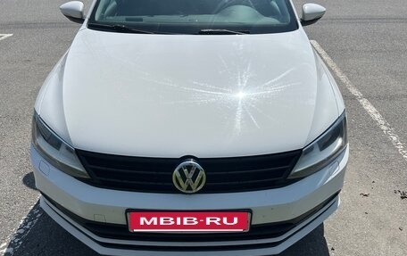 Volkswagen Jetta VI, 2015 год, 1 040 000 рублей, 14 фотография