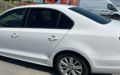 Volkswagen Jetta VI, 2015 год, 1 040 000 рублей, 18 фотография