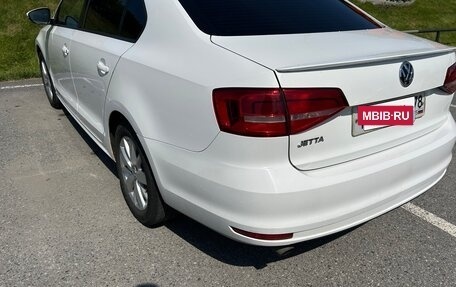 Volkswagen Jetta VI, 2015 год, 1 040 000 рублей, 19 фотография