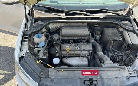 Volkswagen Jetta VI, 2015 год, 1 040 000 рублей, 24 фотография
