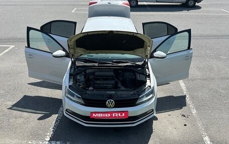 Volkswagen Jetta VI, 2015 год, 1 040 000 рублей, 22 фотография