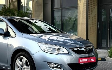 Opel Astra J, 2011 год, 695 000 рублей, 4 фотография
