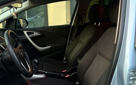 Opel Astra J, 2011 год, 695 000 рублей, 14 фотография