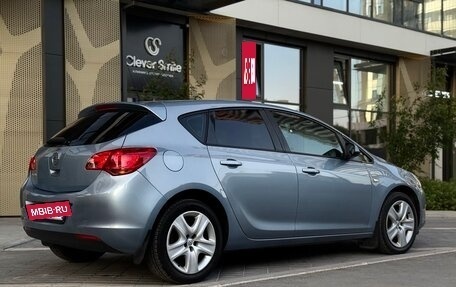 Opel Astra J, 2011 год, 695 000 рублей, 5 фотография