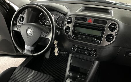 Volkswagen Tiguan I, 2010 год, 995 000 рублей, 13 фотография